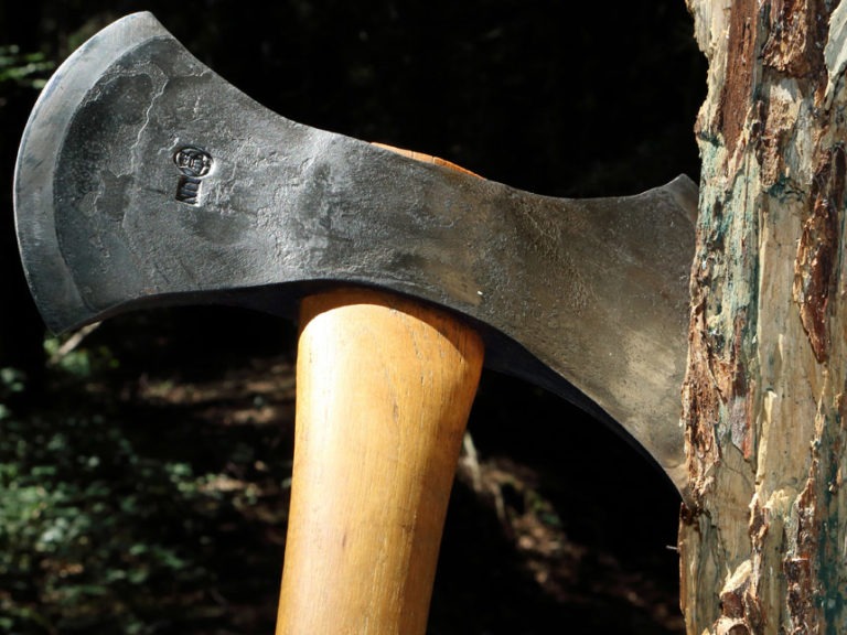 The 4 Best Double Bit Axes (Buyer's Guide) Timber Gadgets
